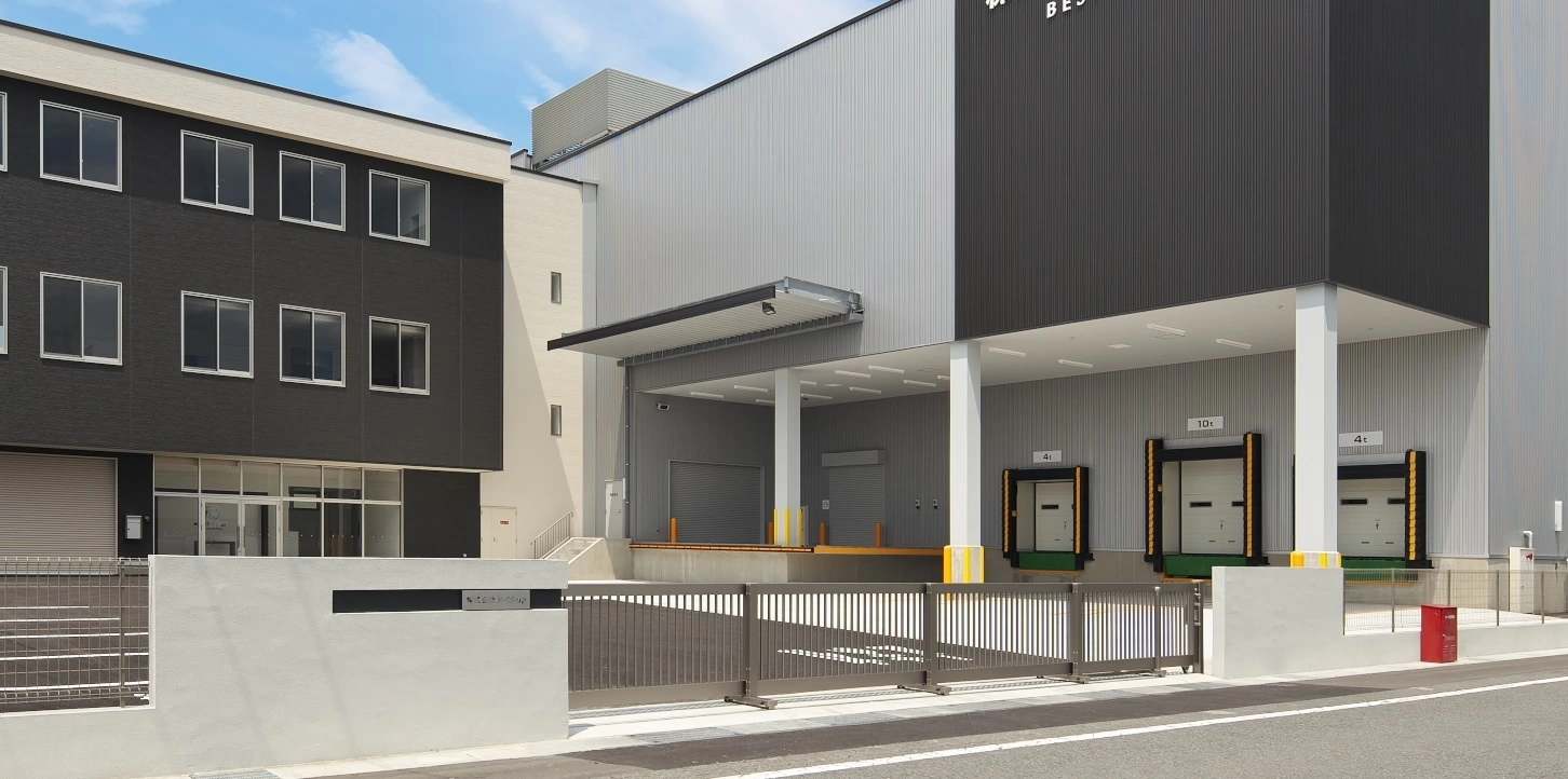 三重県四日市市広永町の倉庫